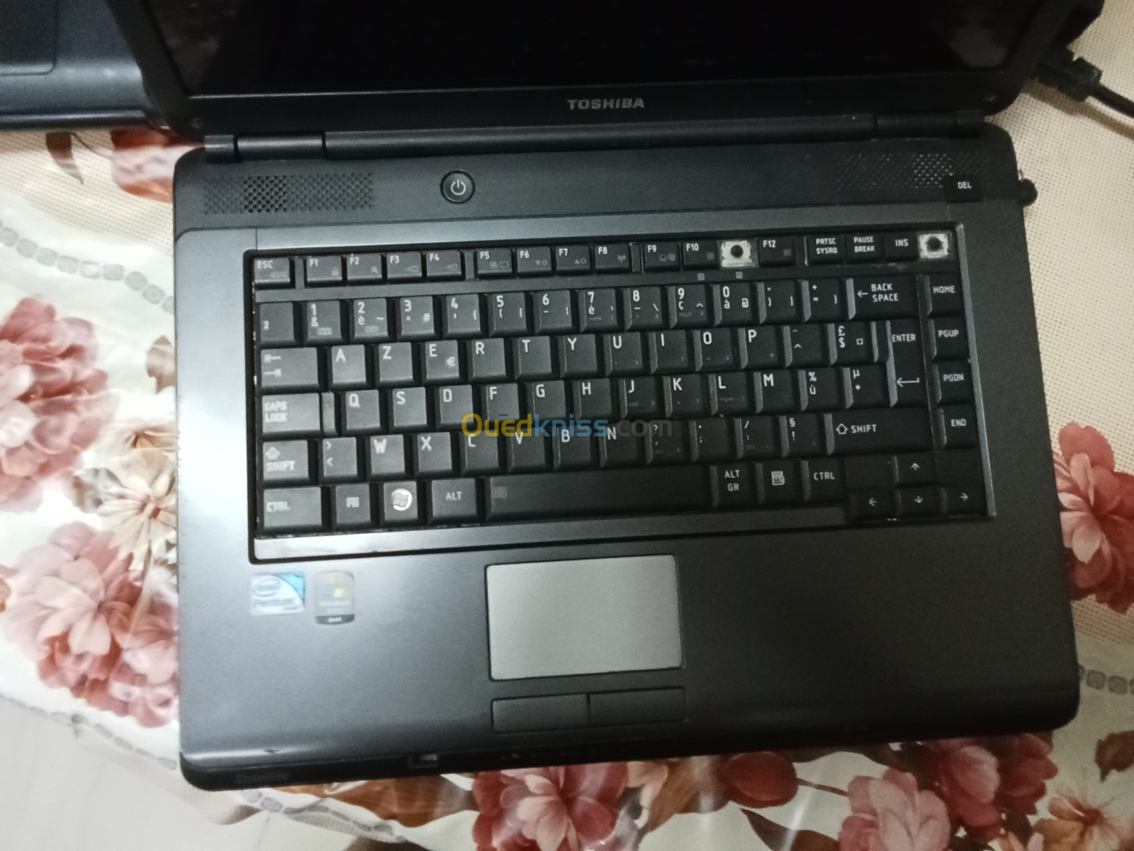 PC PORTABLE TOSHIbA