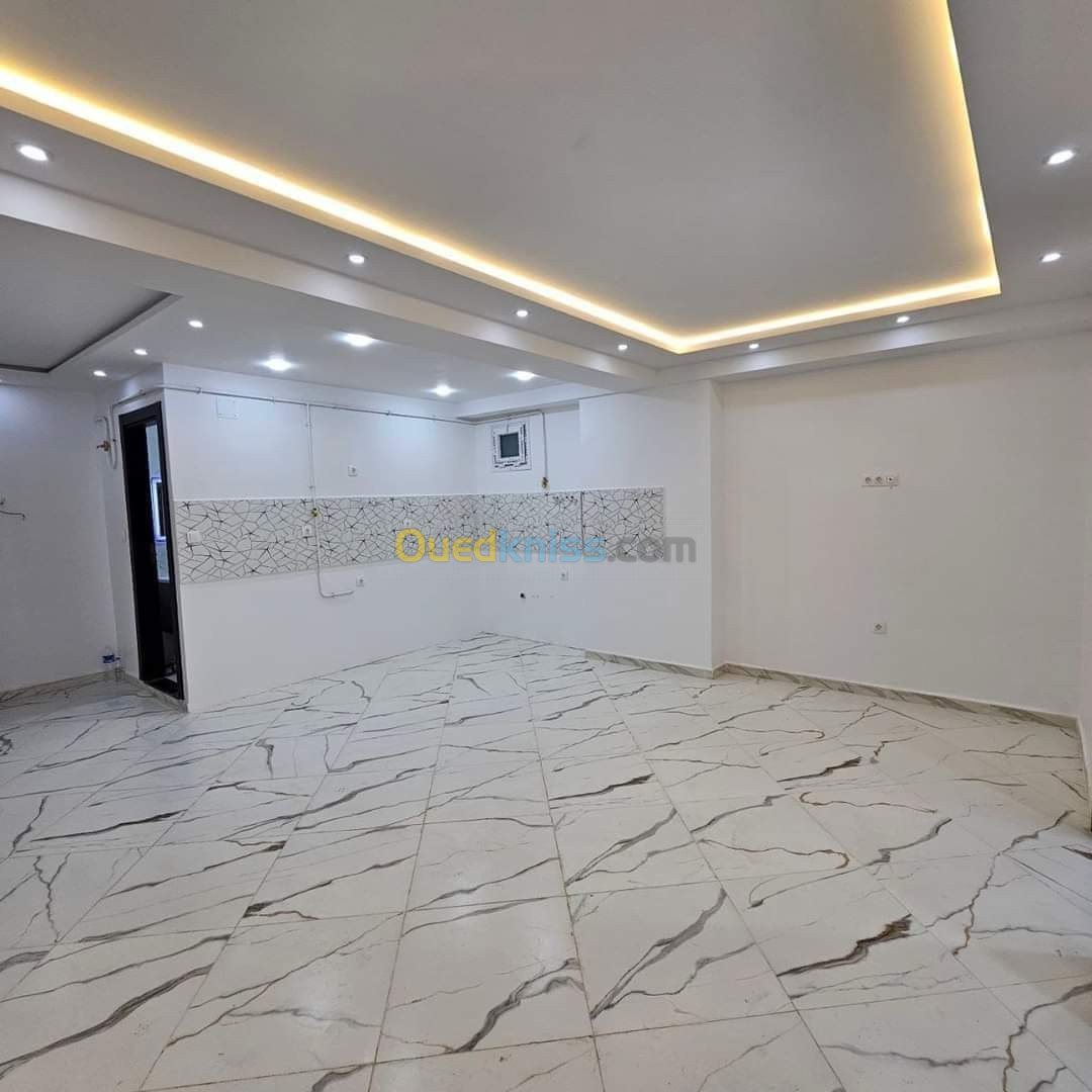 Vente Appartement F2 Alger Bordj el kiffan