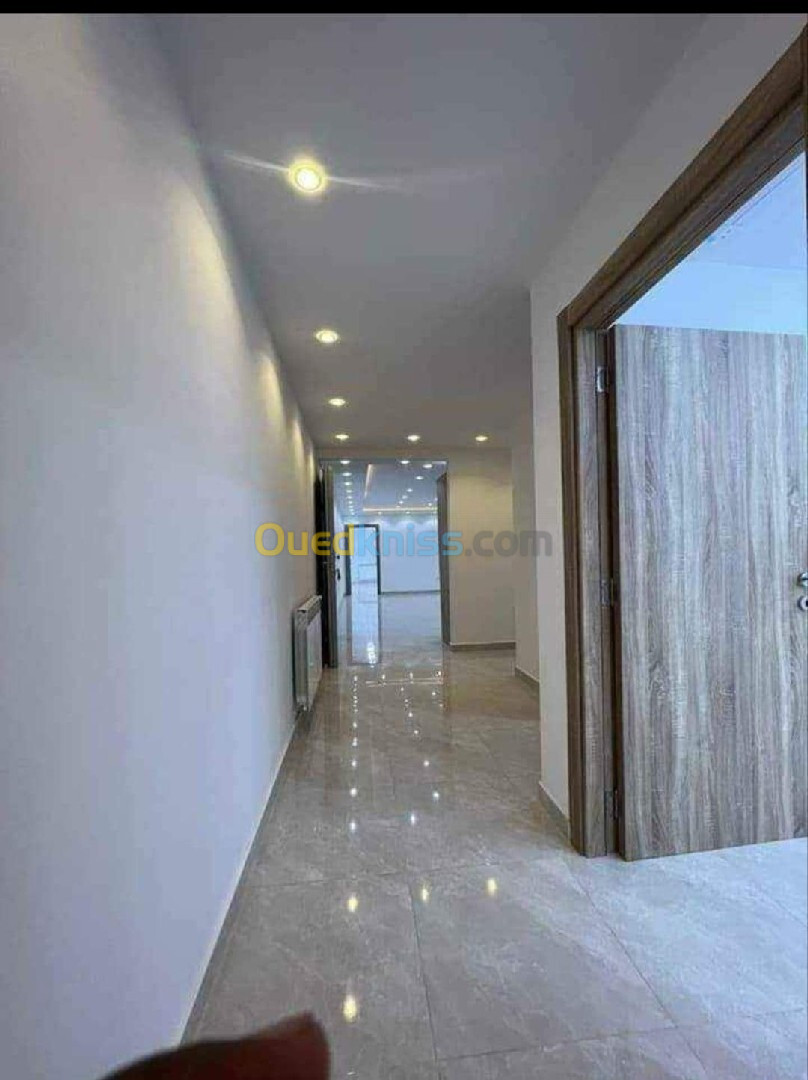 Vente Appartement F4 Alger Bordj el kiffan