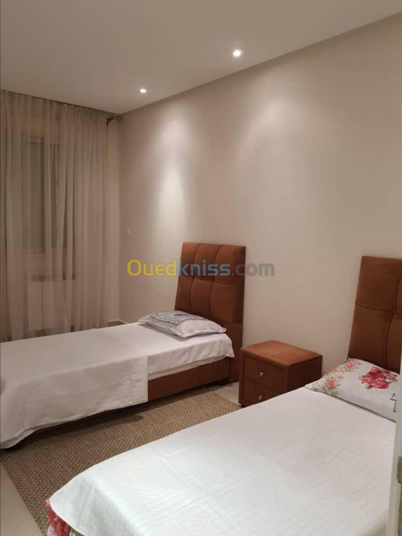 Location Appartement F4 Alger Hydra