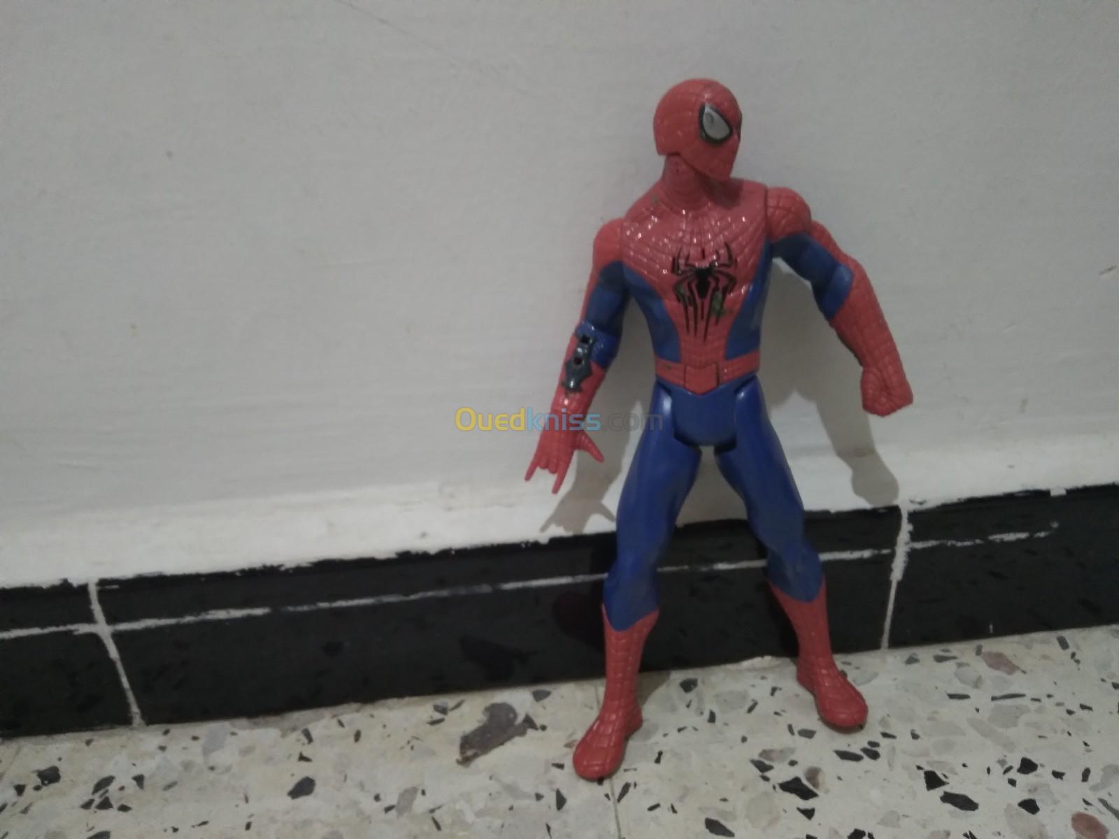 Liquidation figurine de spider man occasion 