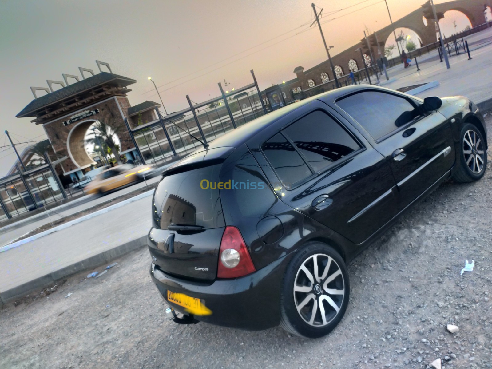 Renault Clio Campus 2006 انسيال