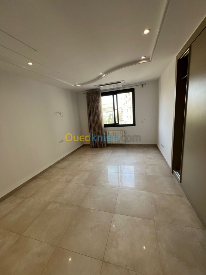 Location Appartement F3 Alger Said hamdine