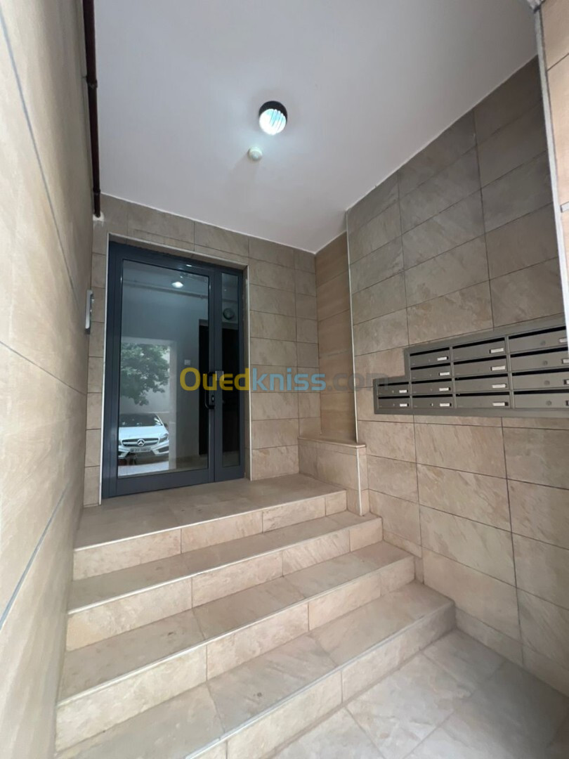 Vente Appartement F4 Alger Cheraga