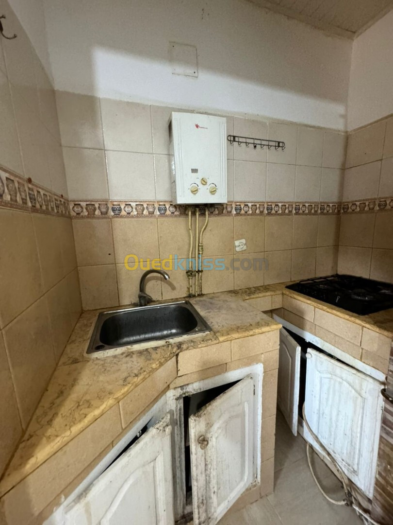 Location Appartement F1 Alger Cheraga