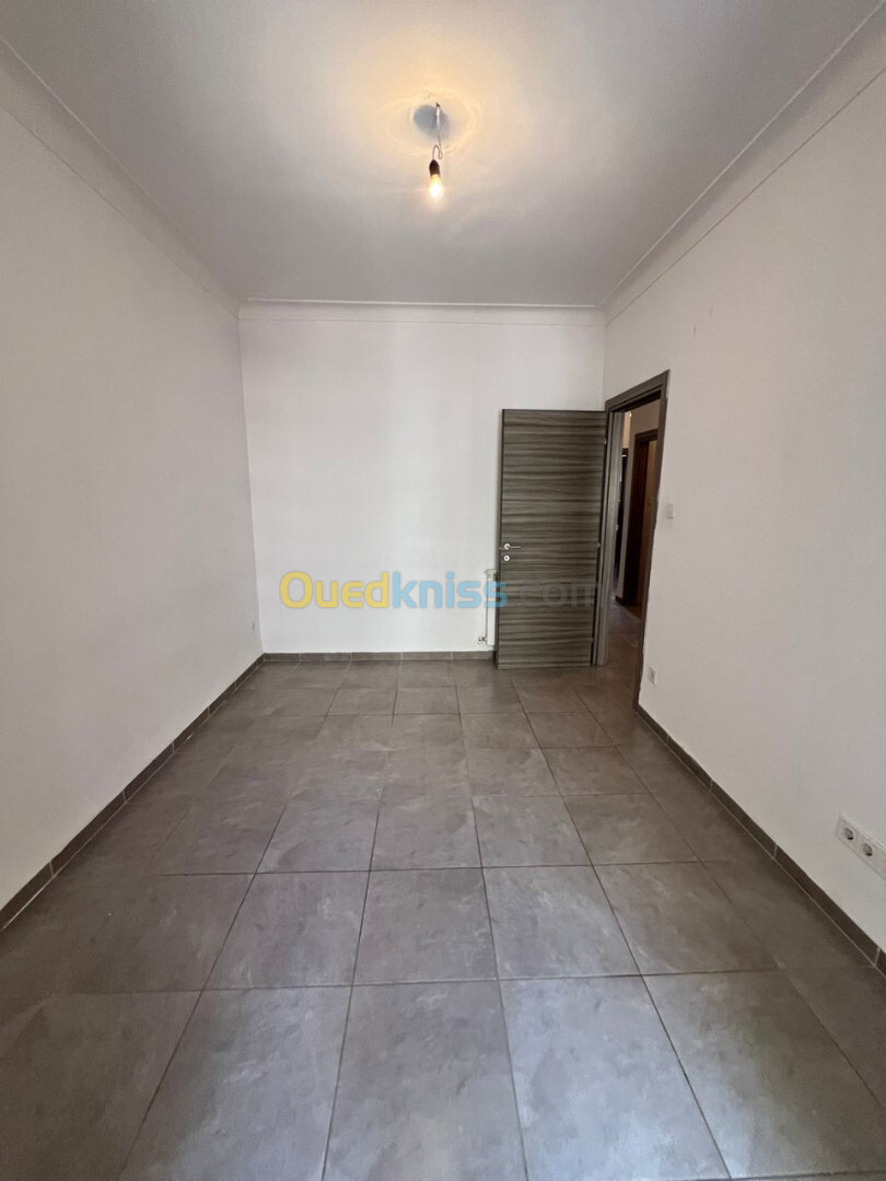 Location Appartement F4 Alger Ouled fayet