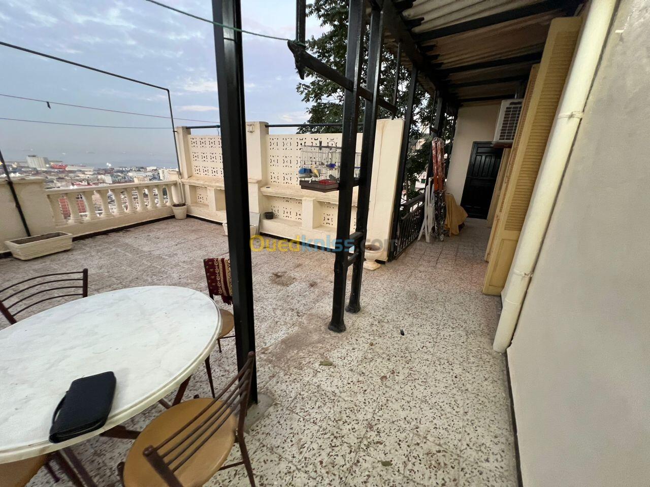 Location Appartement F4 Alger El mouradia