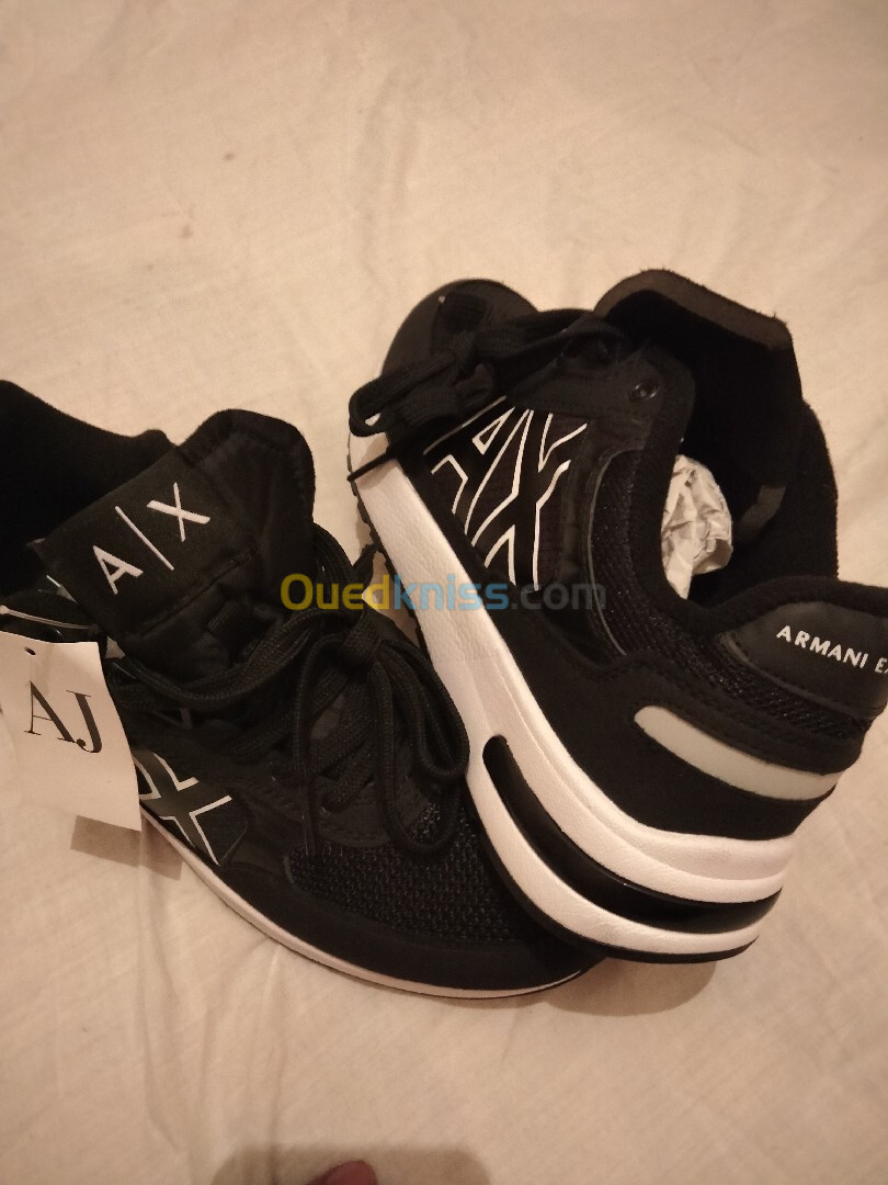 Chaussures Armani training original 