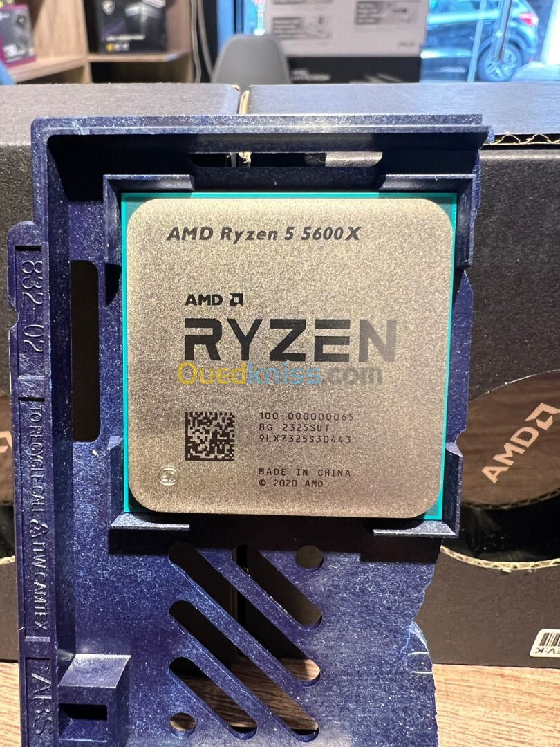 AMD RYZEN 5 5600X + FAN AMD STOCK 