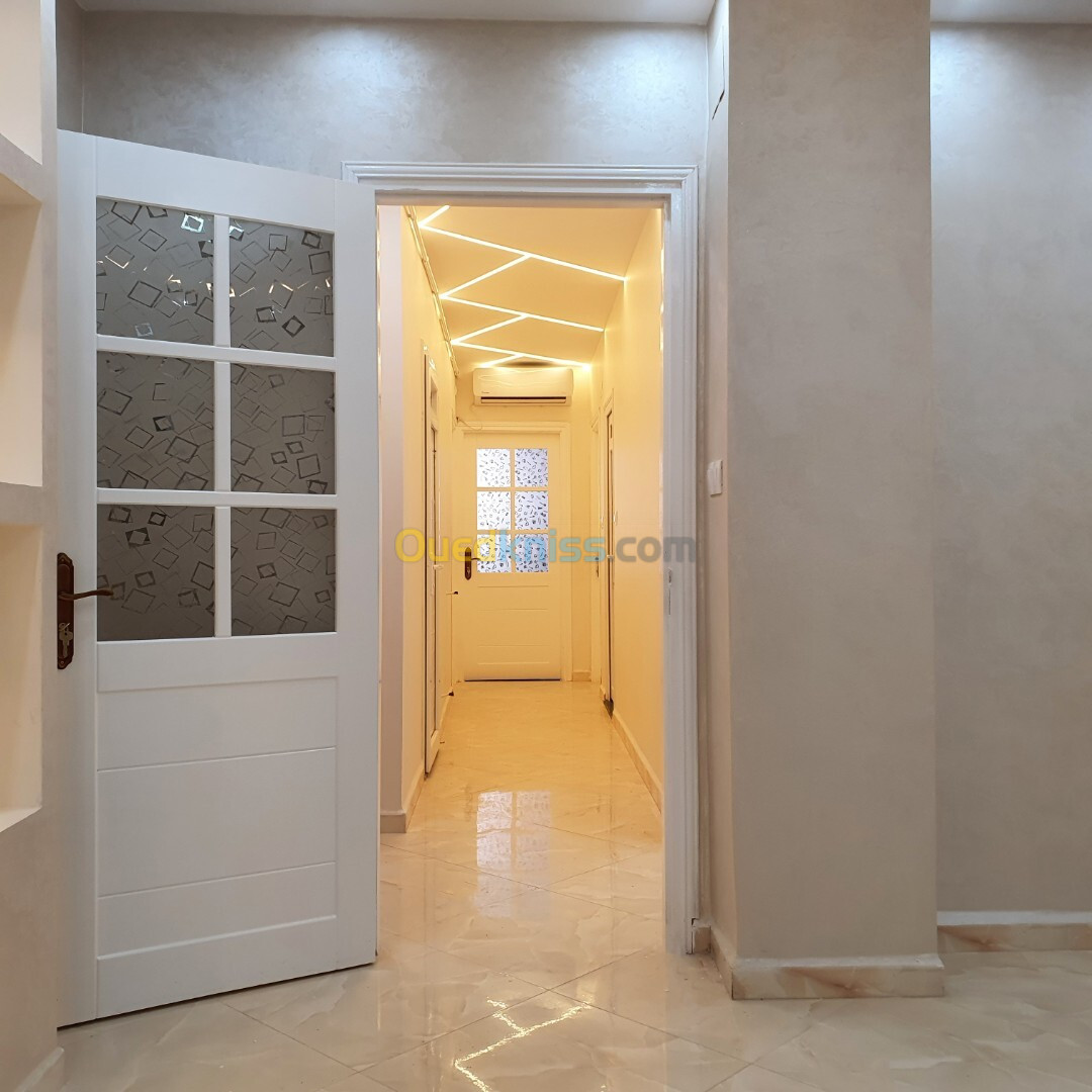 Vente Appartement F4 Alger Bordj el bahri