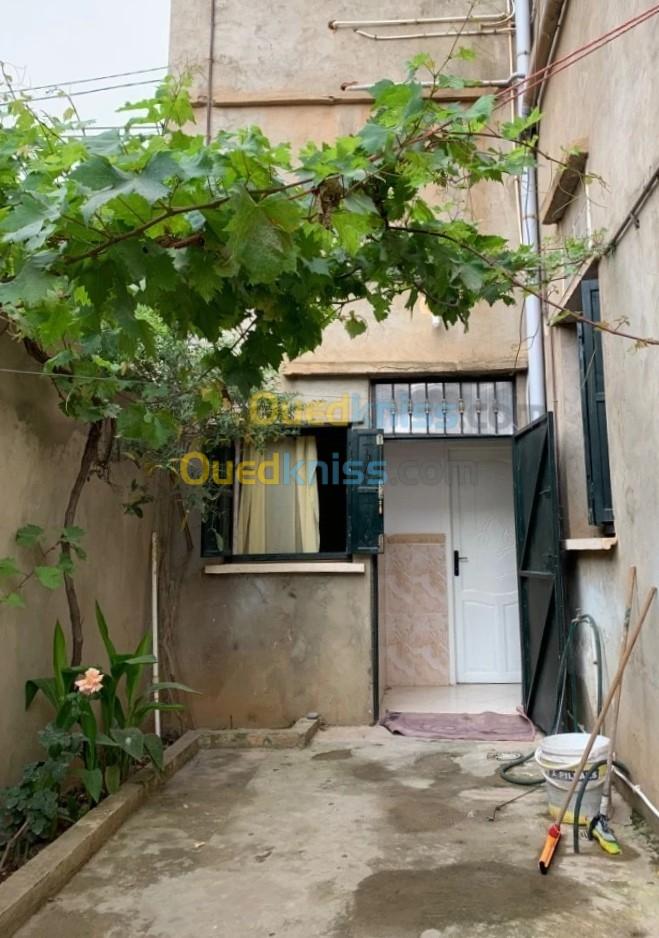 Location Niveau De Villa F3 Tipaza Gouraya