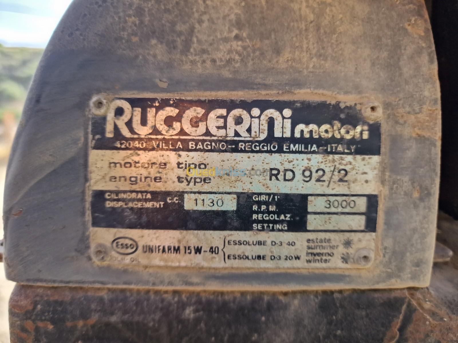 Moteur Ruggerini et Marteau piqueur 