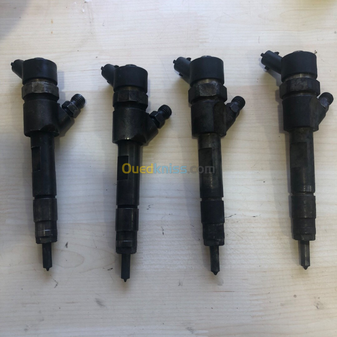 Injecteur moteur Grand vitara