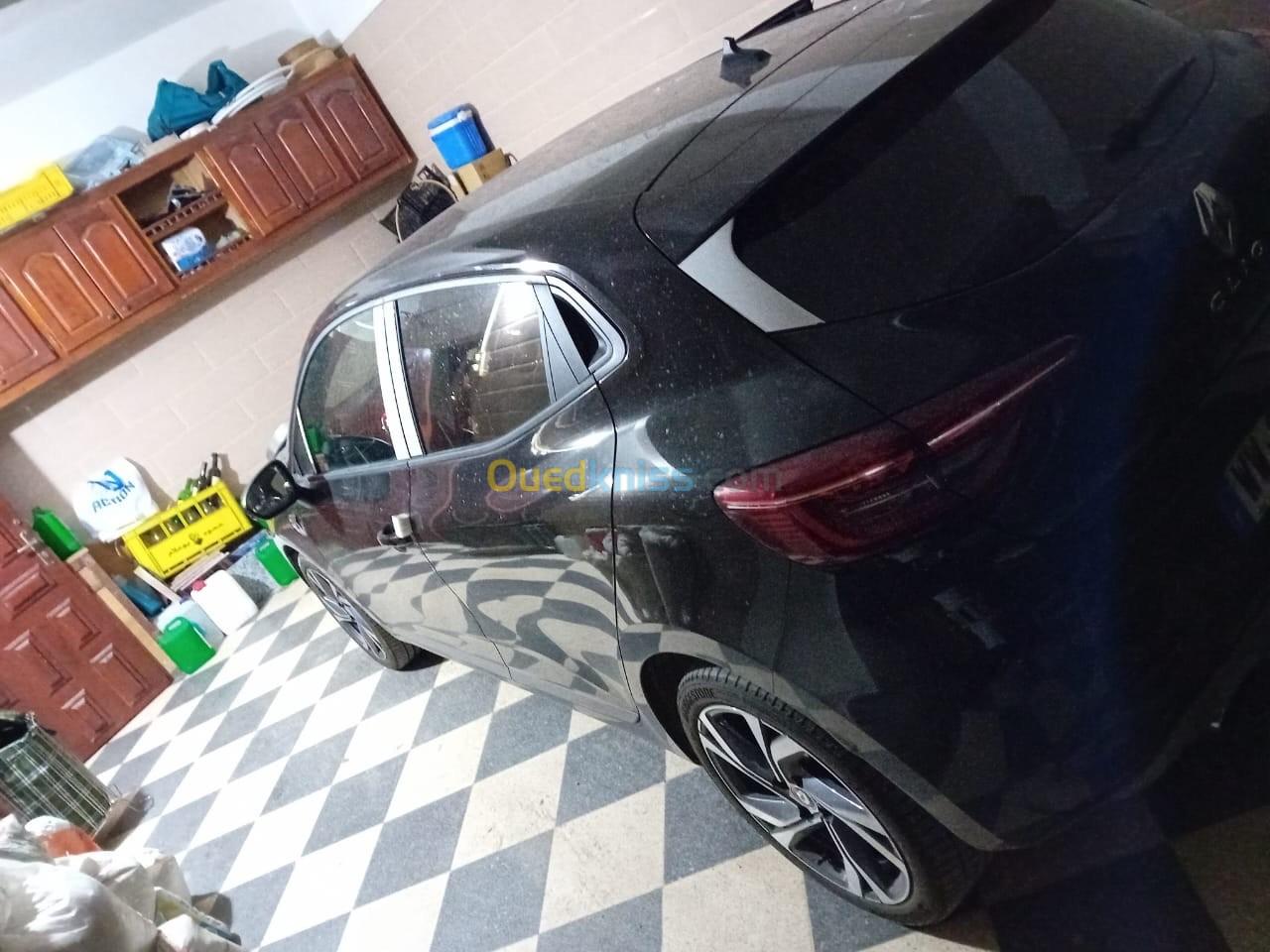 Clio 5 rs line Rs Line 2023 Toute neuf