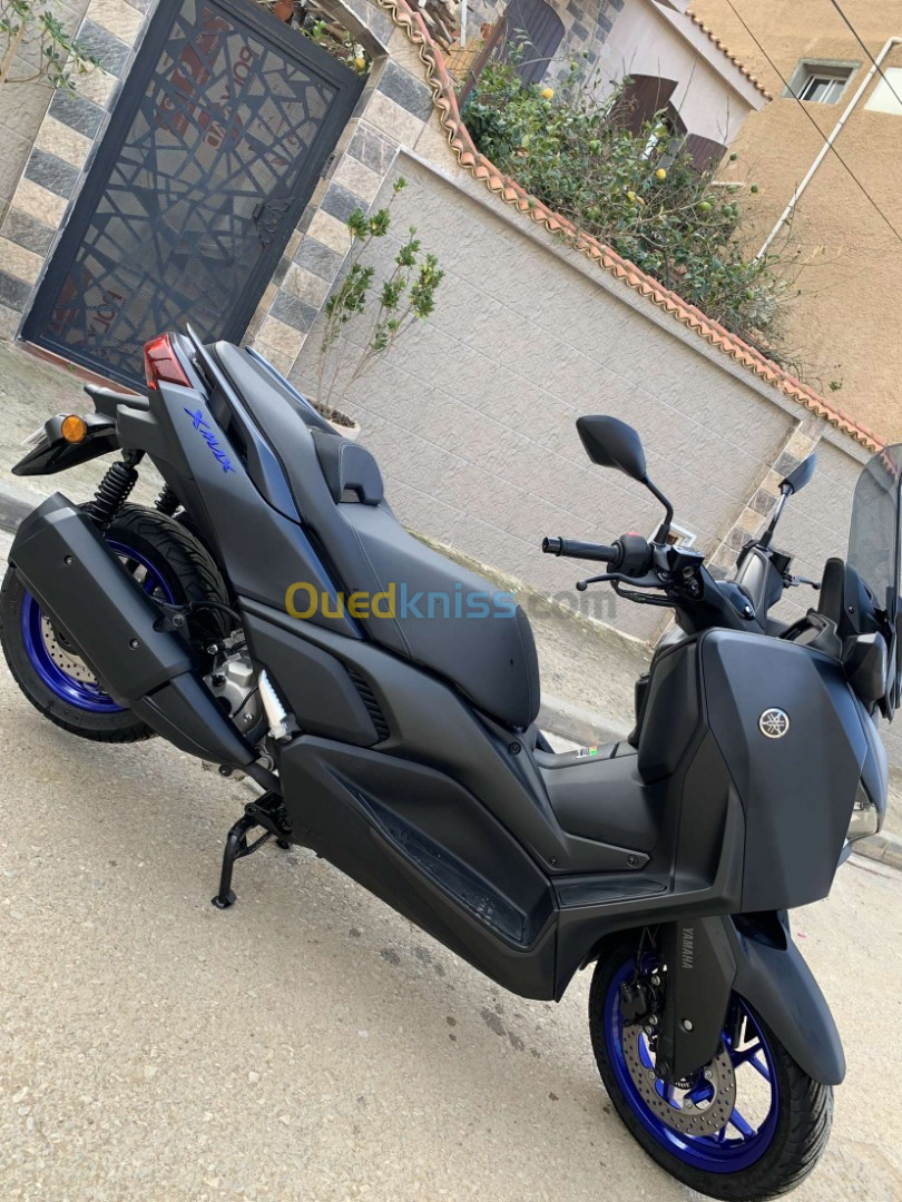 Yamaha Xmax 300cc 2023