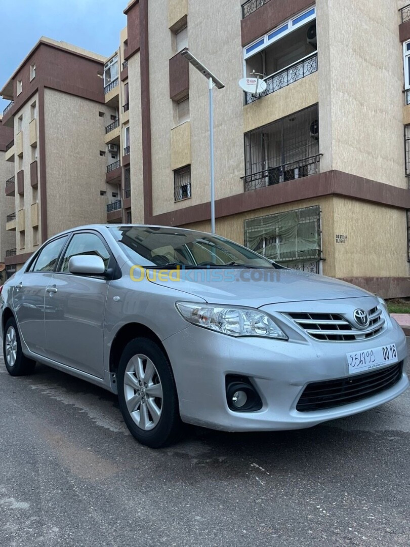 Toyota Corolla 2012 Executive 