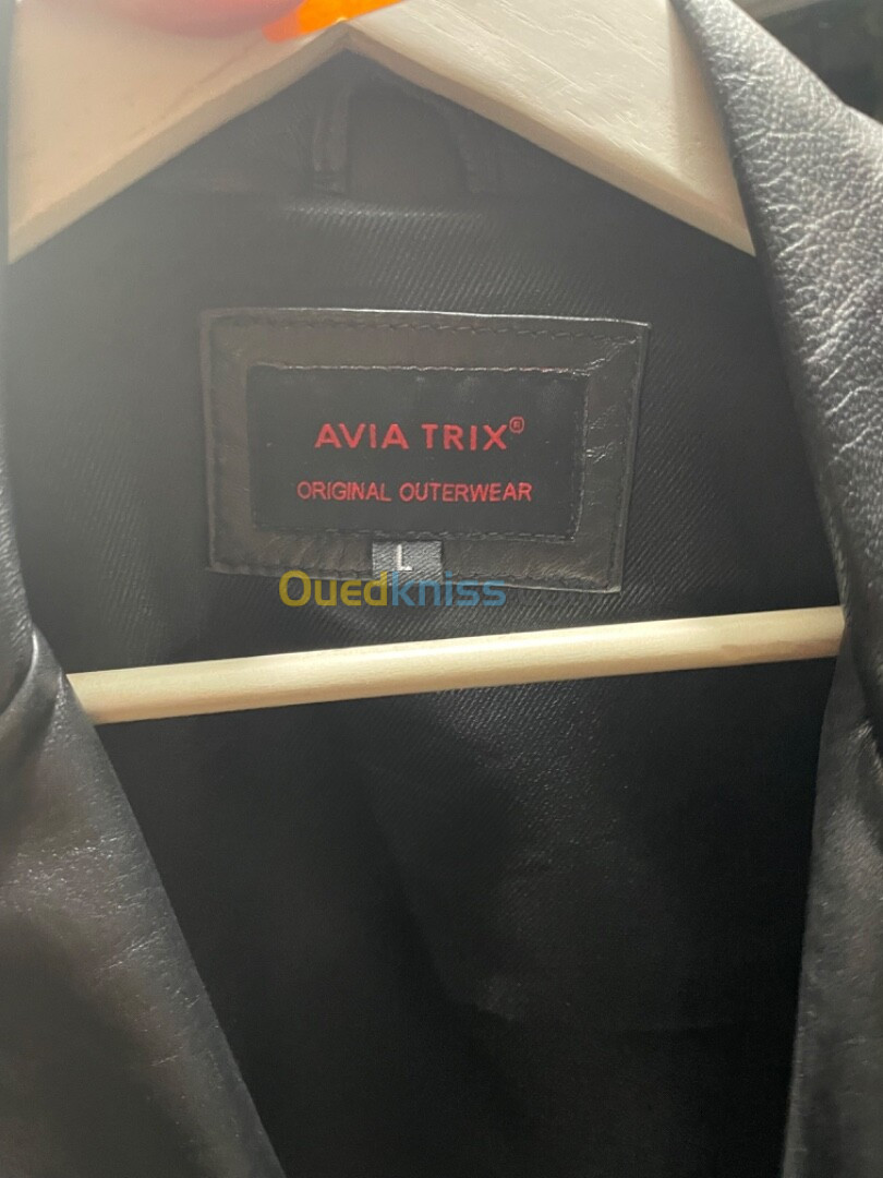 Veste véritable cuir venu de suisse