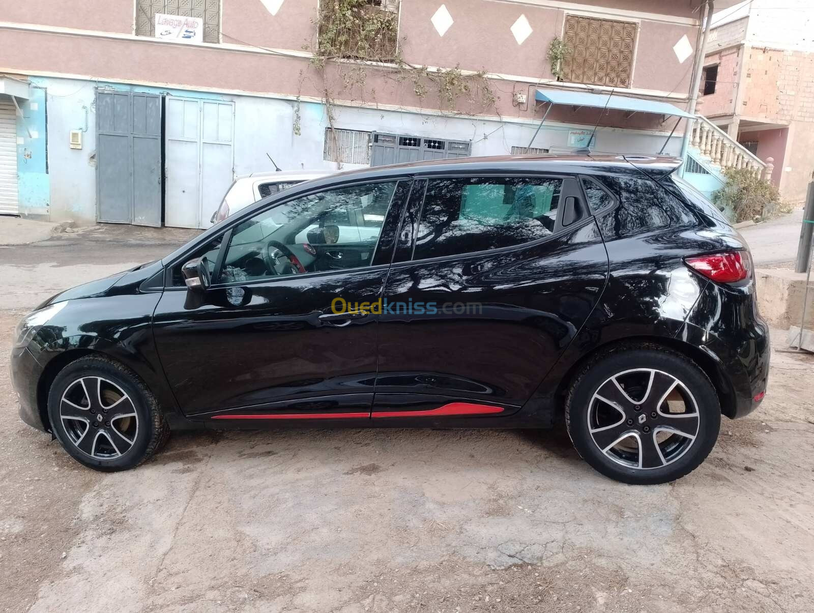 Renault Clio 4 2013 Exception