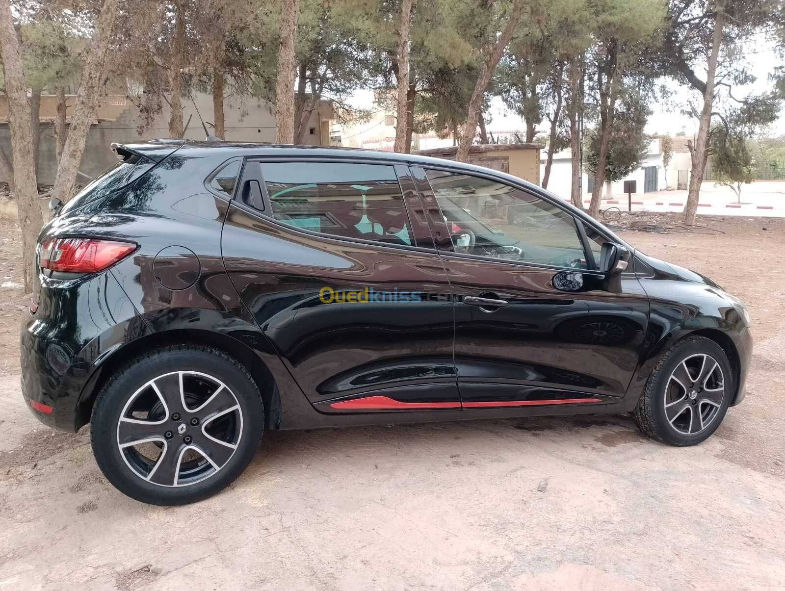 Renault Clio 4 2013 Exception