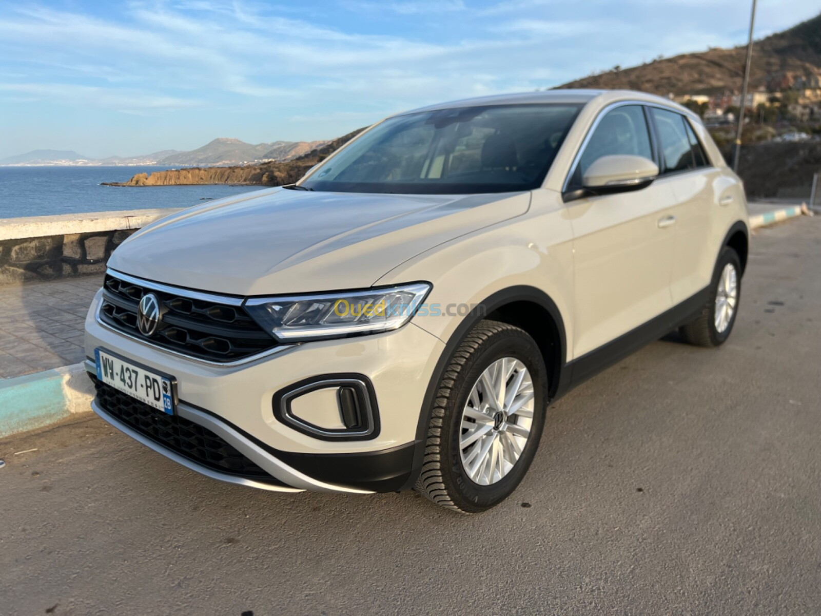 Volkswagen T-Roc 2022 Life