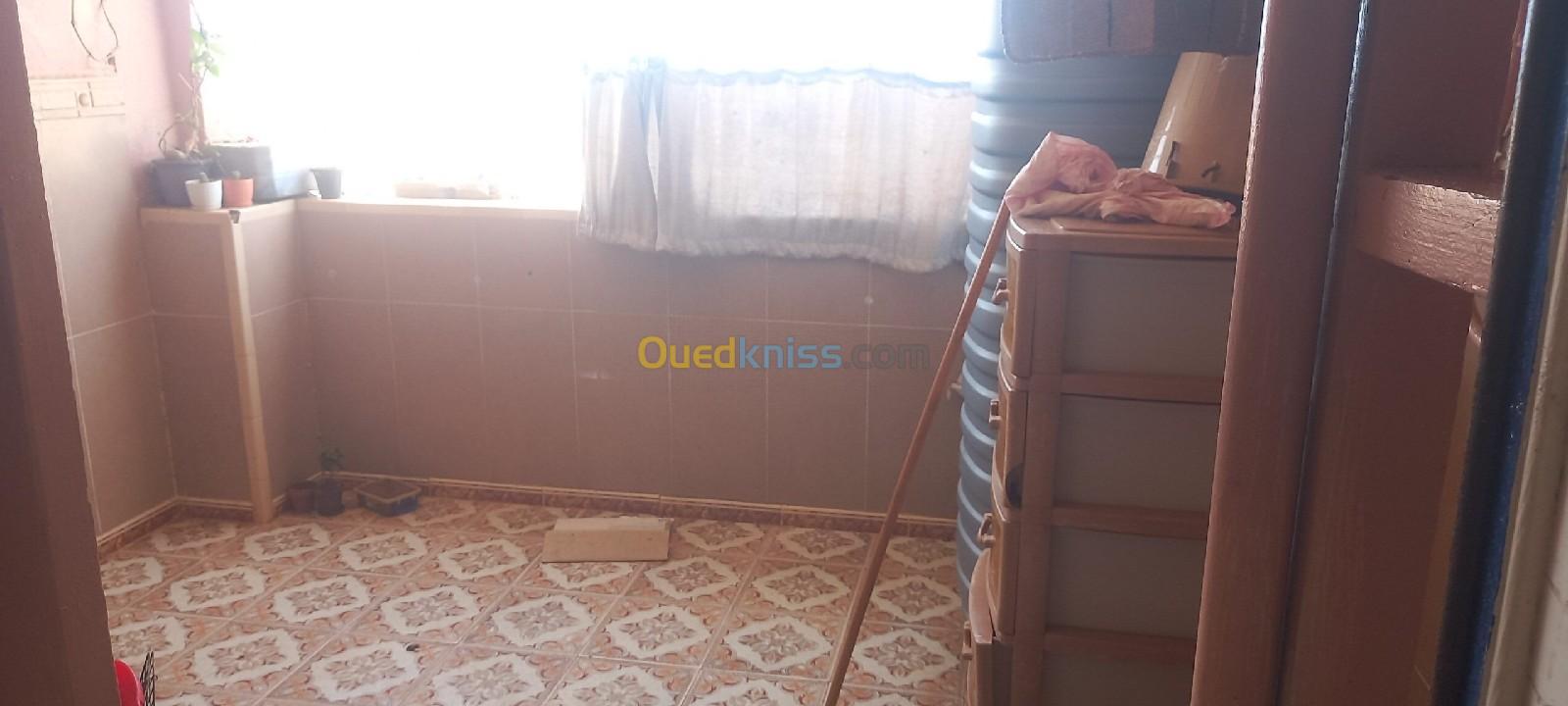 Location Appartement F3 Mostaganem Mostaganem