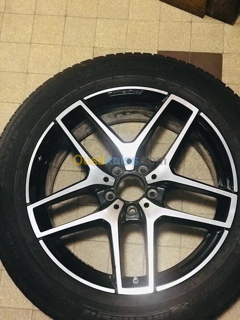 Jantes  Mercedes original  AMG GLE GLC 19 pouces neuves avec les pneus Michelin neuve ....