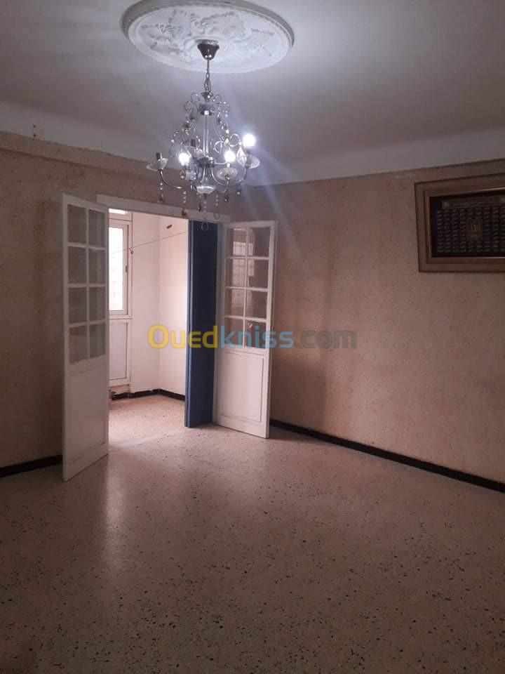 Location Appartement F4 Oran Bir el djir