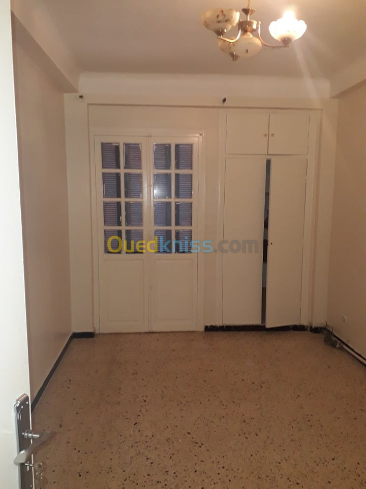 Vente Appartement F4 Oran Bir el djir