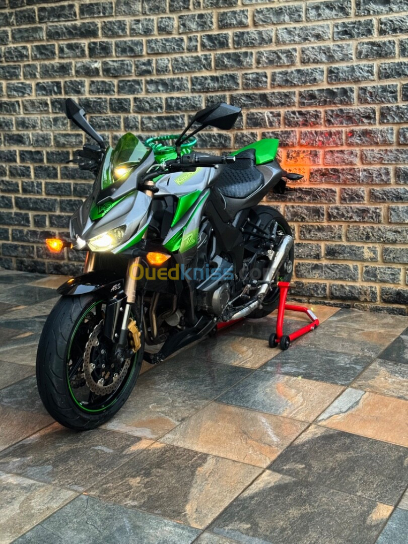 Kawasaki Z1000 robot abs 2014