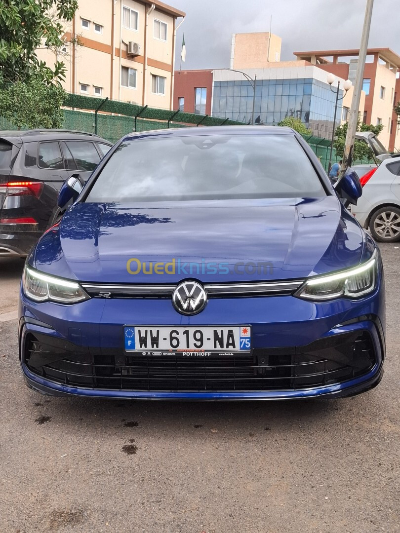 Volkswagen Golf 8 2023 R-LINE