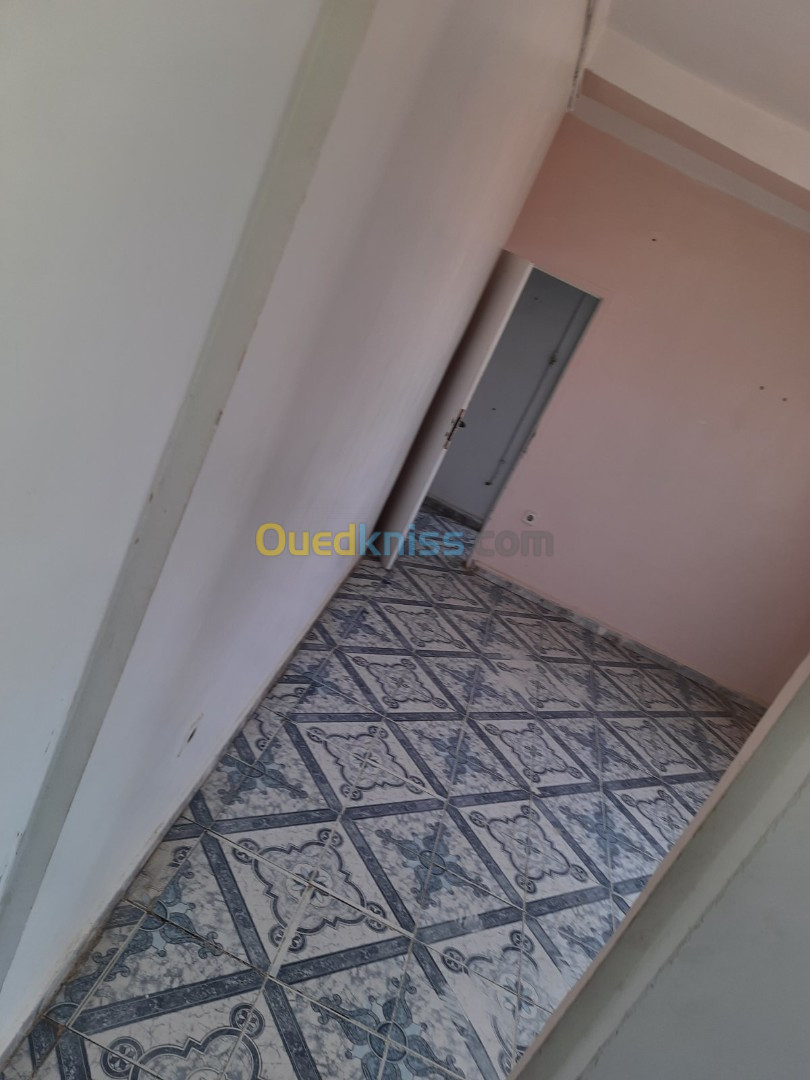 Location Appartement F2 Blida Blida