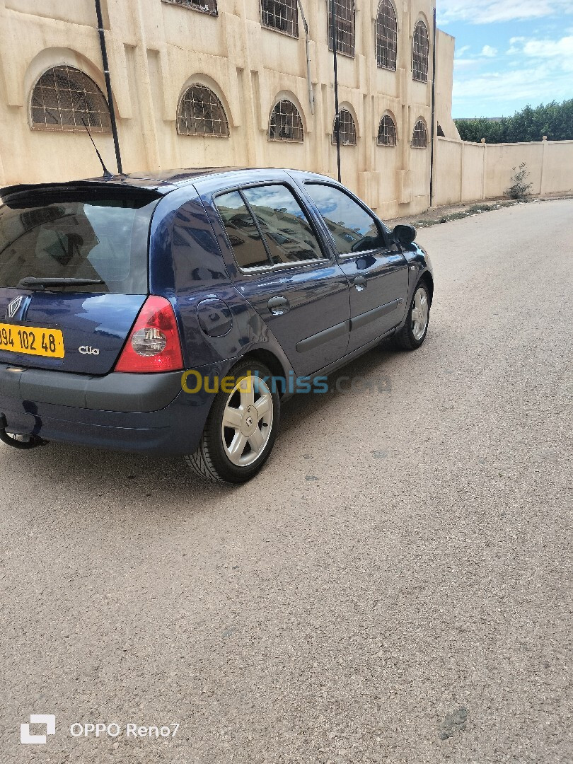 Renault Clio 2 2002 Extreme