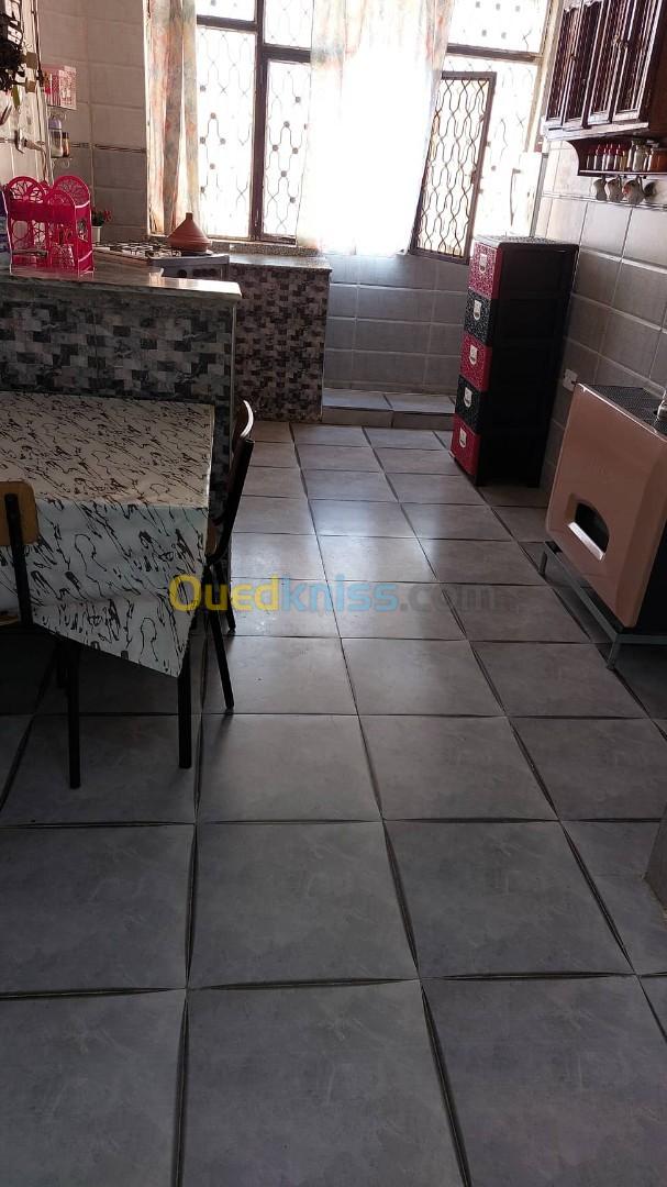 Vente Appartement F2 Ain temouchent Hassi el ghella