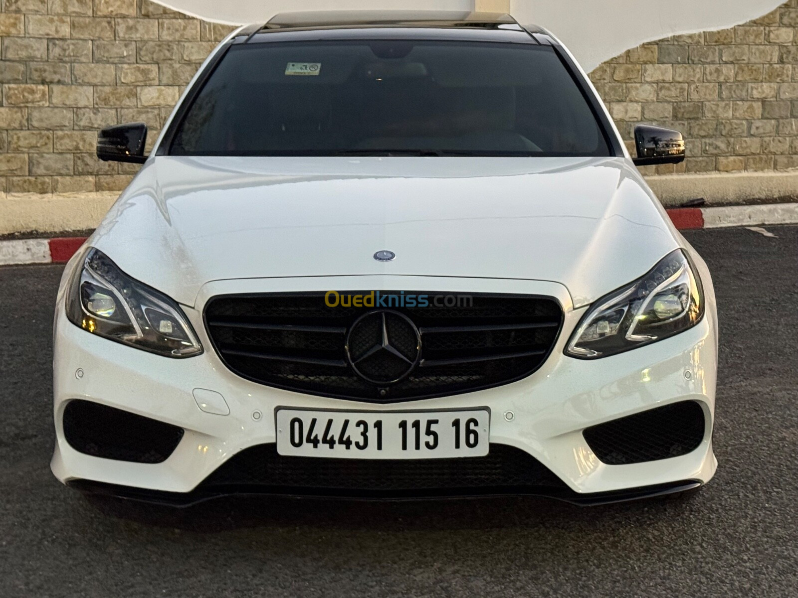 Mercedes Classe E 2015 AVANTGARDE Pack AMG