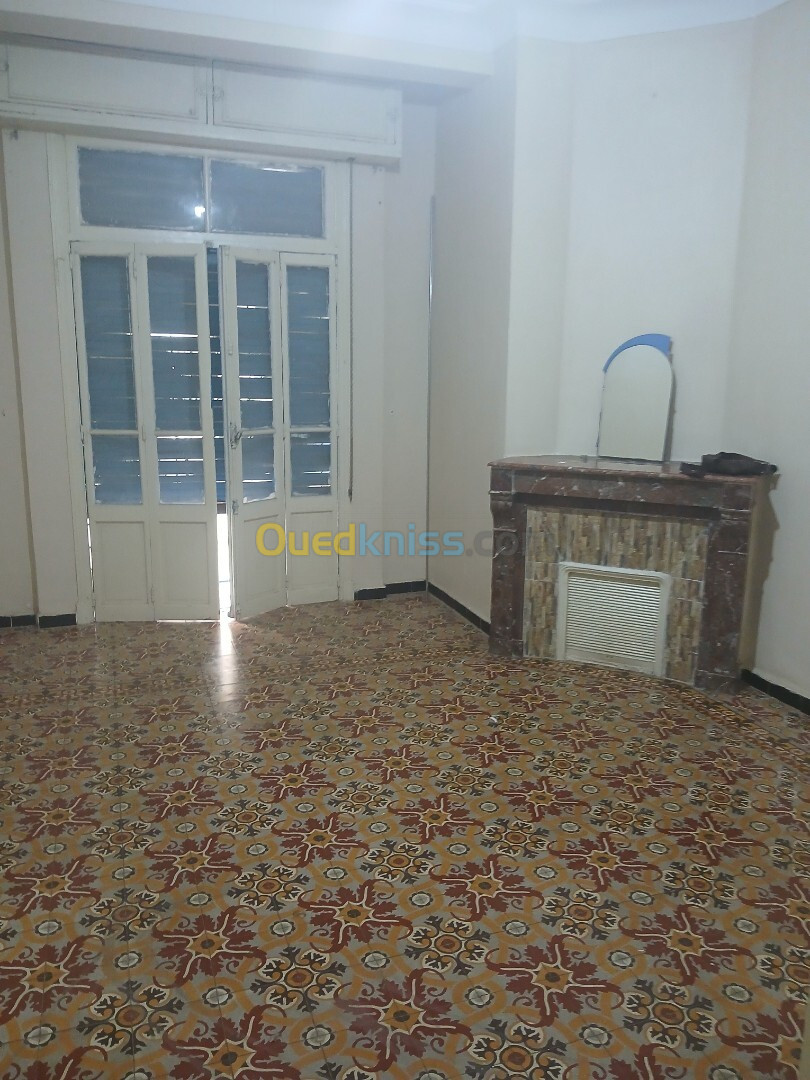 Location Appartement F04 Alger Alger centre