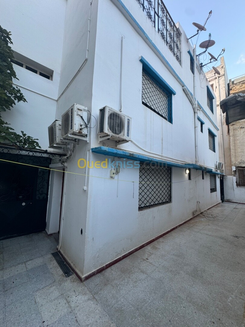 Location Niveau De Villa Annaba Annaba