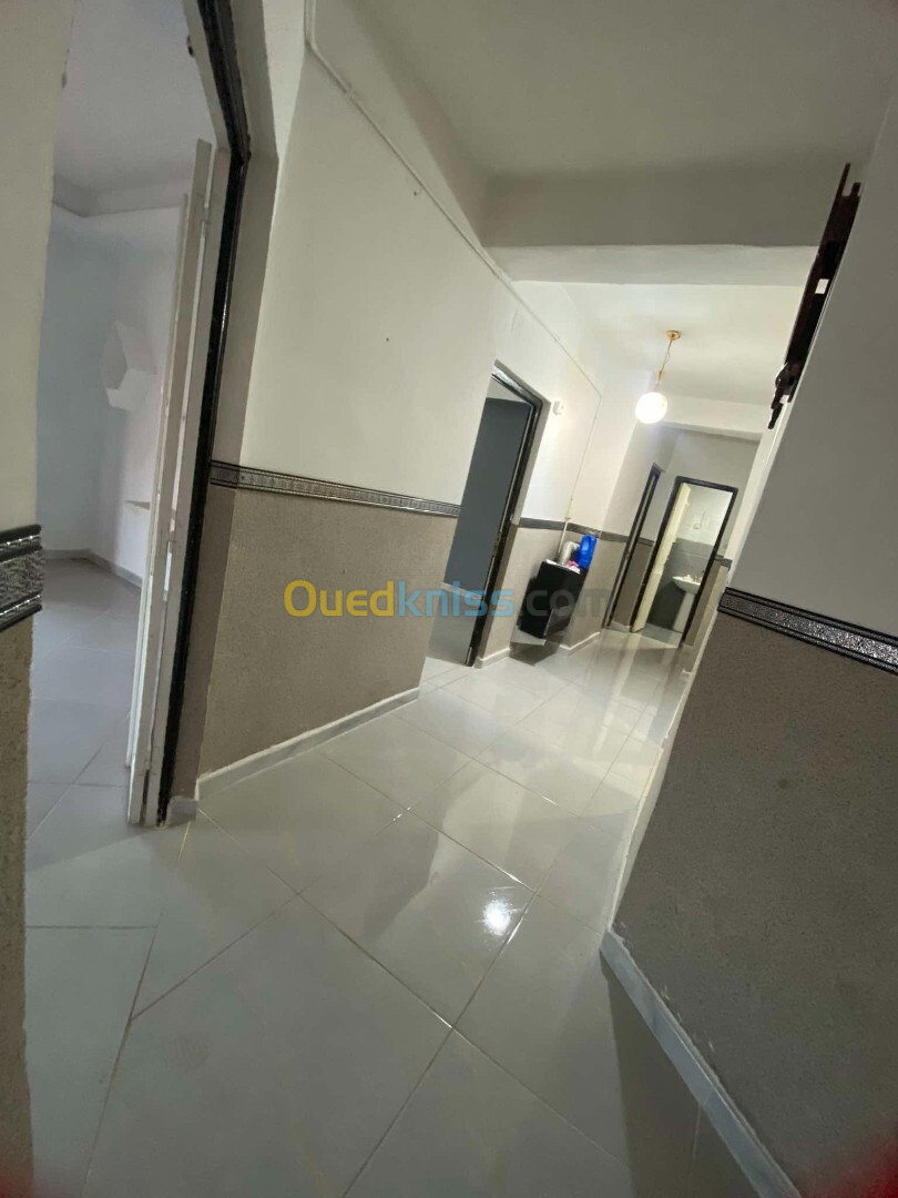 Location Appartement F3 Mostaganem Mostaganem