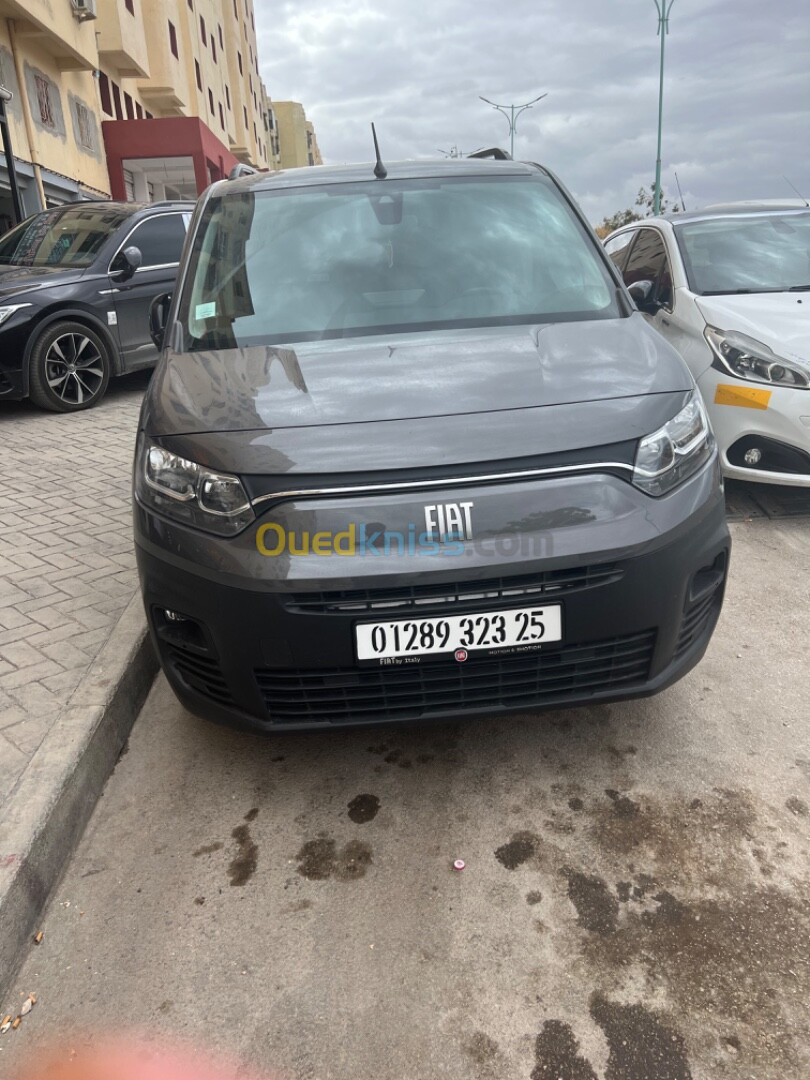 Fiat Professional Doblo 2023 Italie