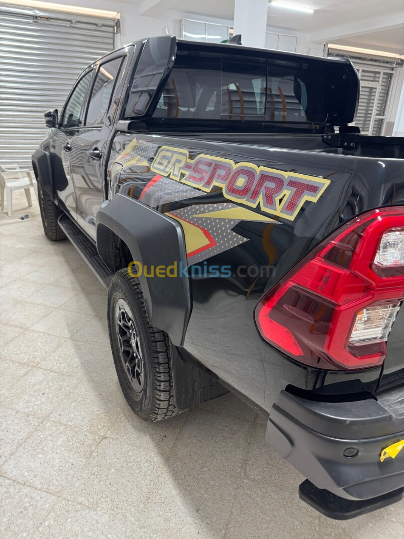 Toyota Hilux 2024 LEGEND DC 4x4 pack Luxe