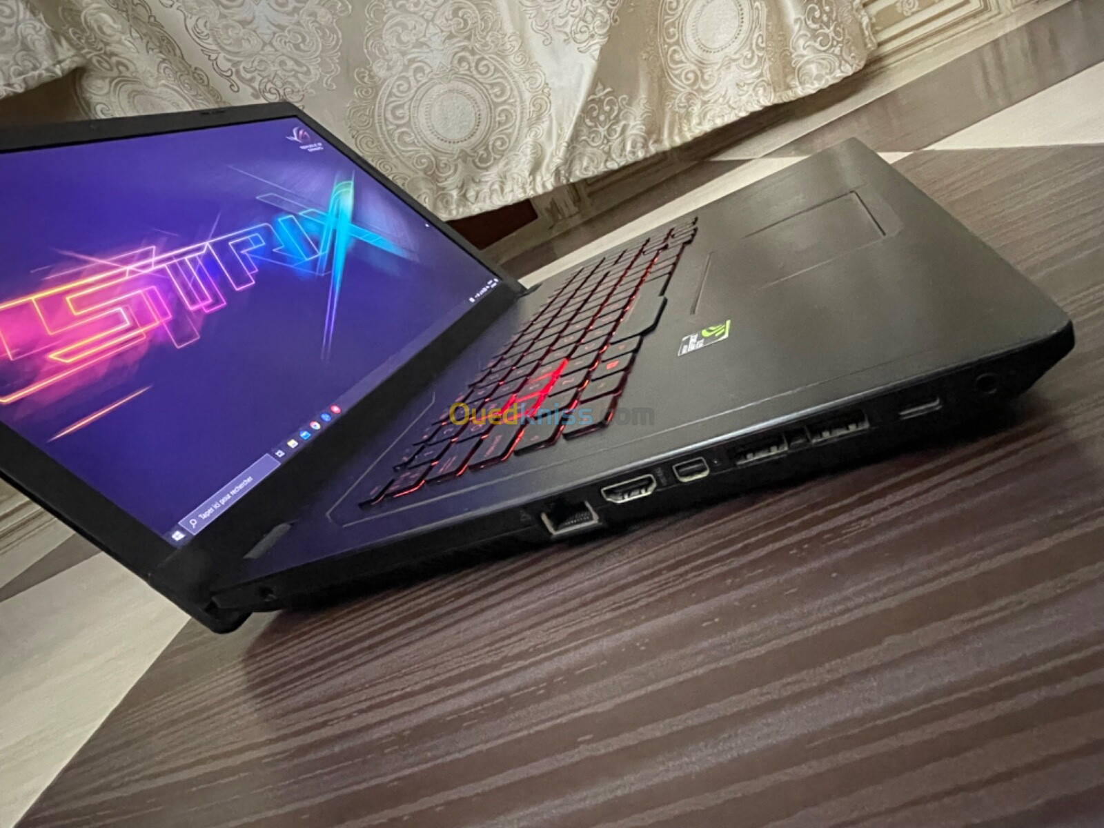 Asus rog gaming laptop 17''