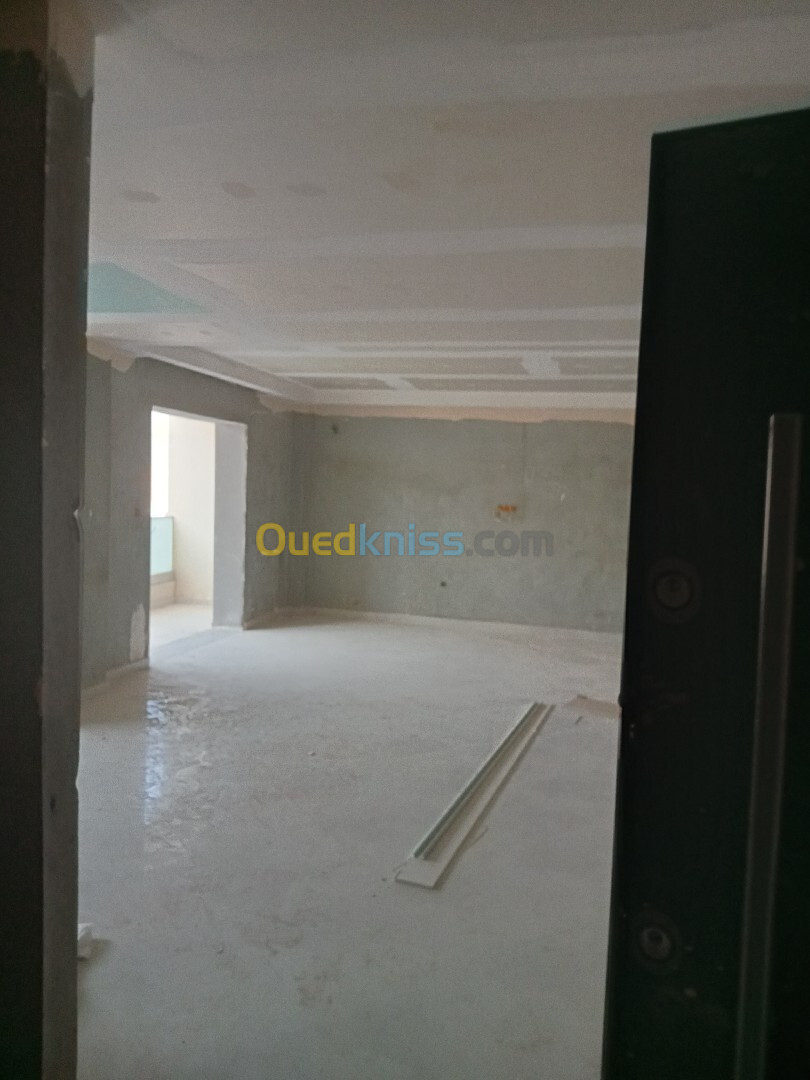 Vente Appartement F4 Alger Bordj el kiffan