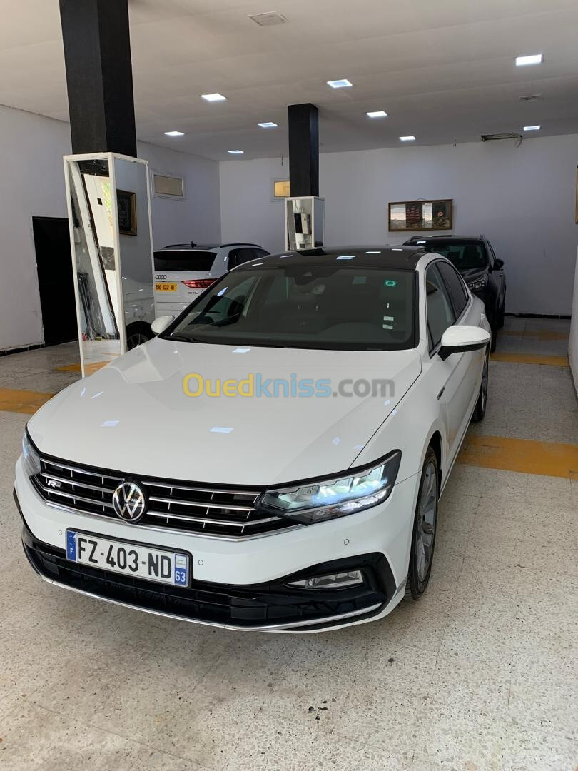 Volkswagen Passat 2021 R Line