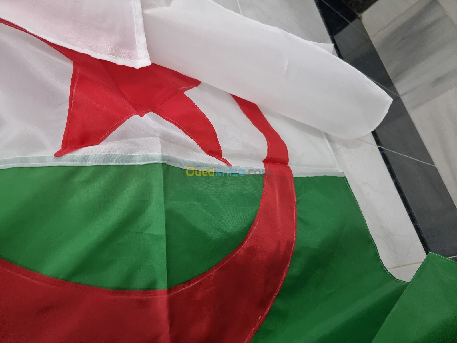 Drapeau Algérie  علم الجزائر