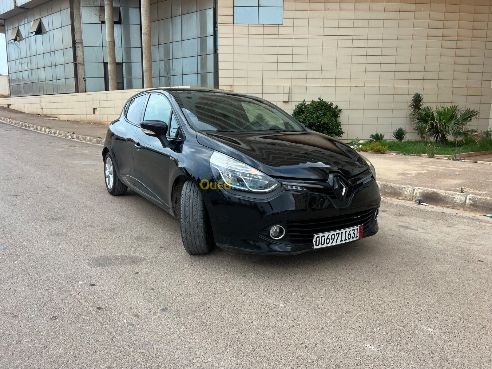 Renault Clio 4 2016 Limited 2