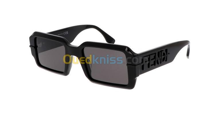 Lunettes de Soleil Fendi FE40073U