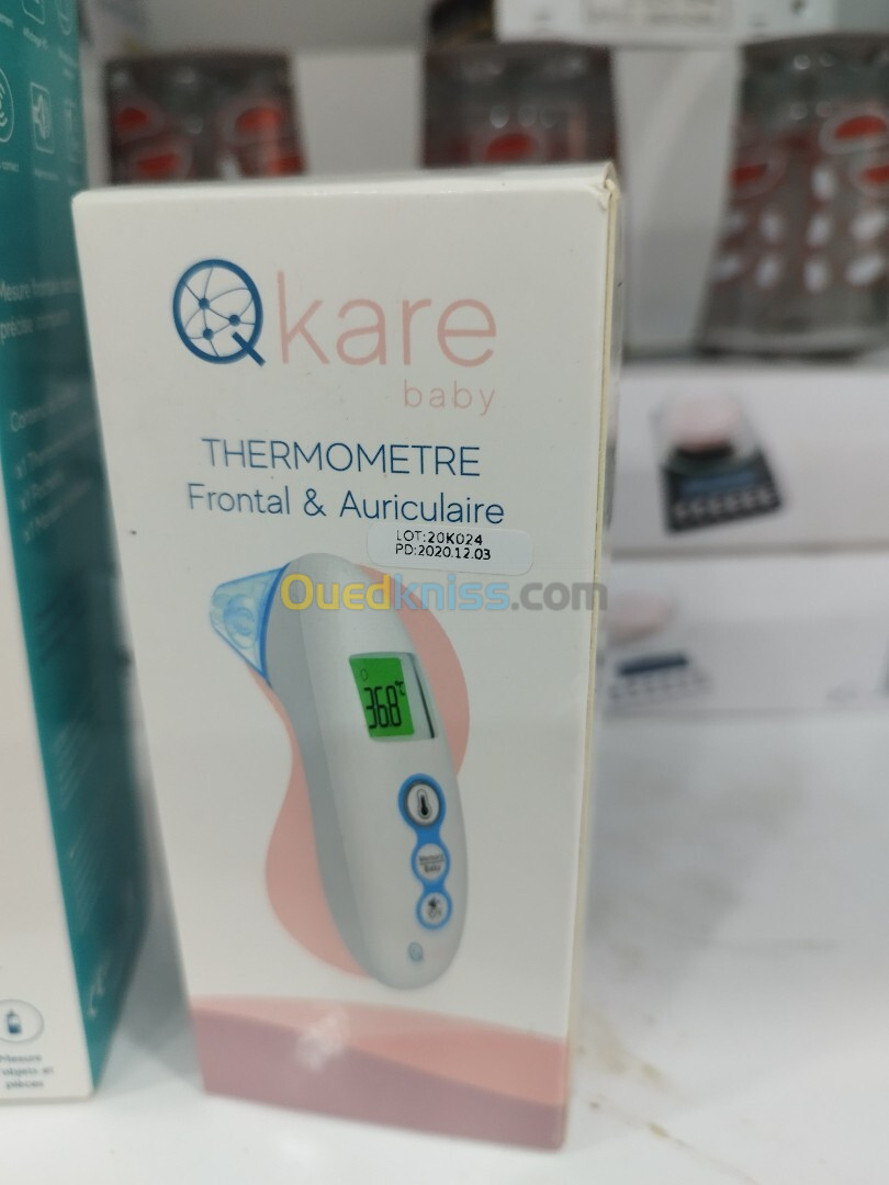 THERMOMETRE FRONTAL EST AURICULAIRE