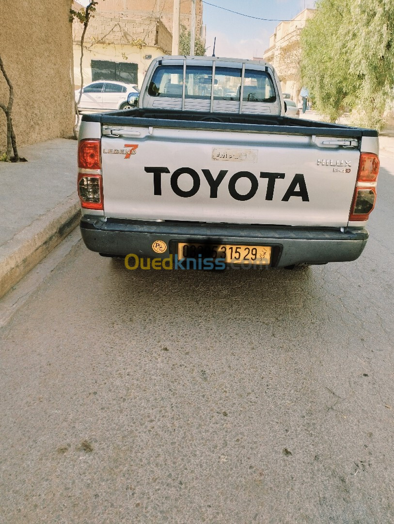 Toyota Hilux 2015 LEGEND DC 4x2