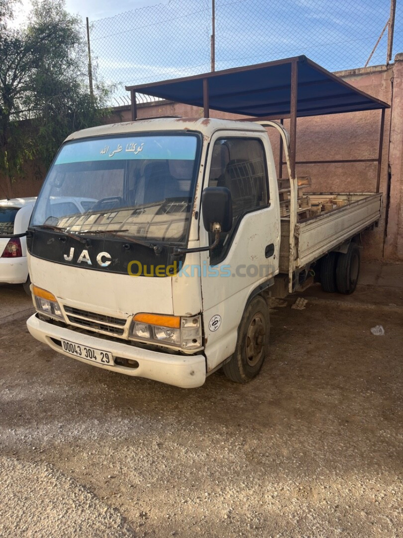 JAC Jac 1025 2004