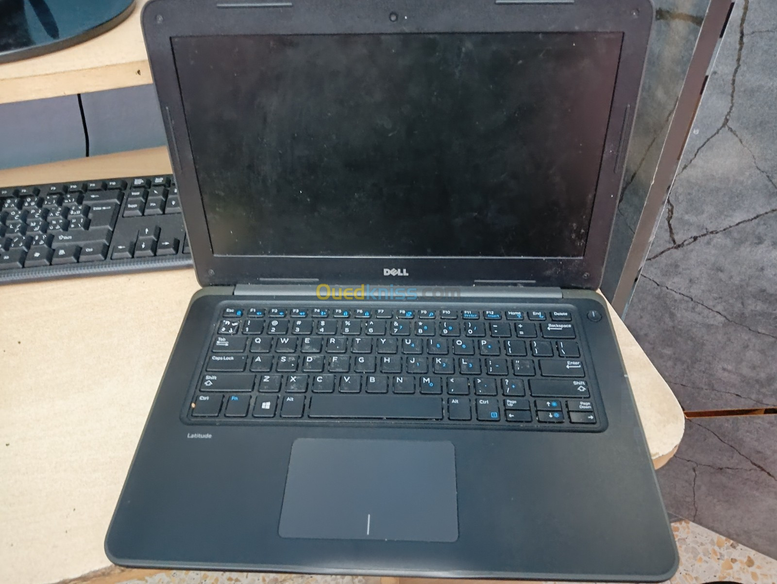 Dell latitude 3380