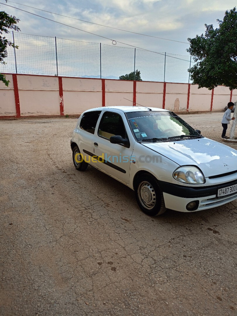 Renault Clio 2 2000 Clio 2